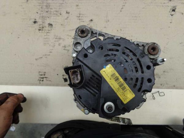 ALTERNATEUR VW/SEAT/SKODA/AUDI/FORD - Vue 3